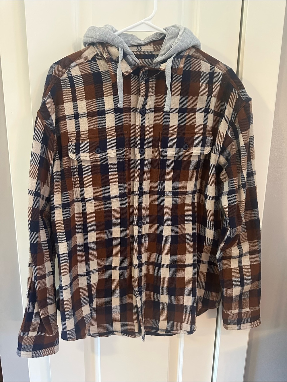American Eagle Outfitters Brown Navy Plaid Button-Down Shirt with Gray Hoodie